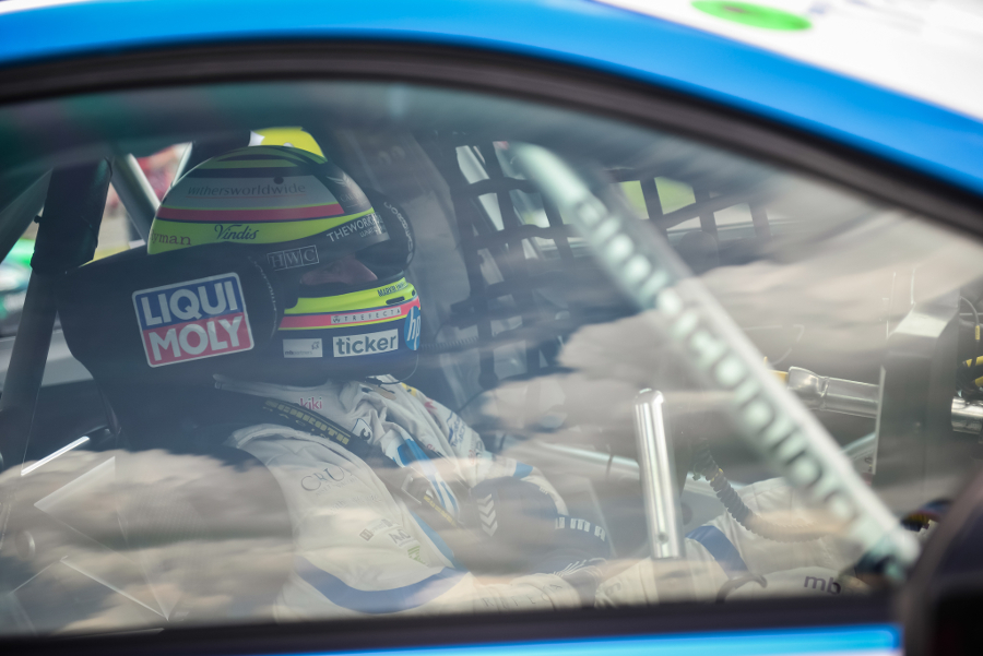 Mark Blundell sitting in his car at the BTCC